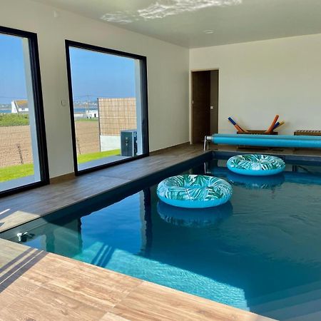 Magnifique Maison Vue Mer Avec Piscine Interieure Carantec Exterior foto