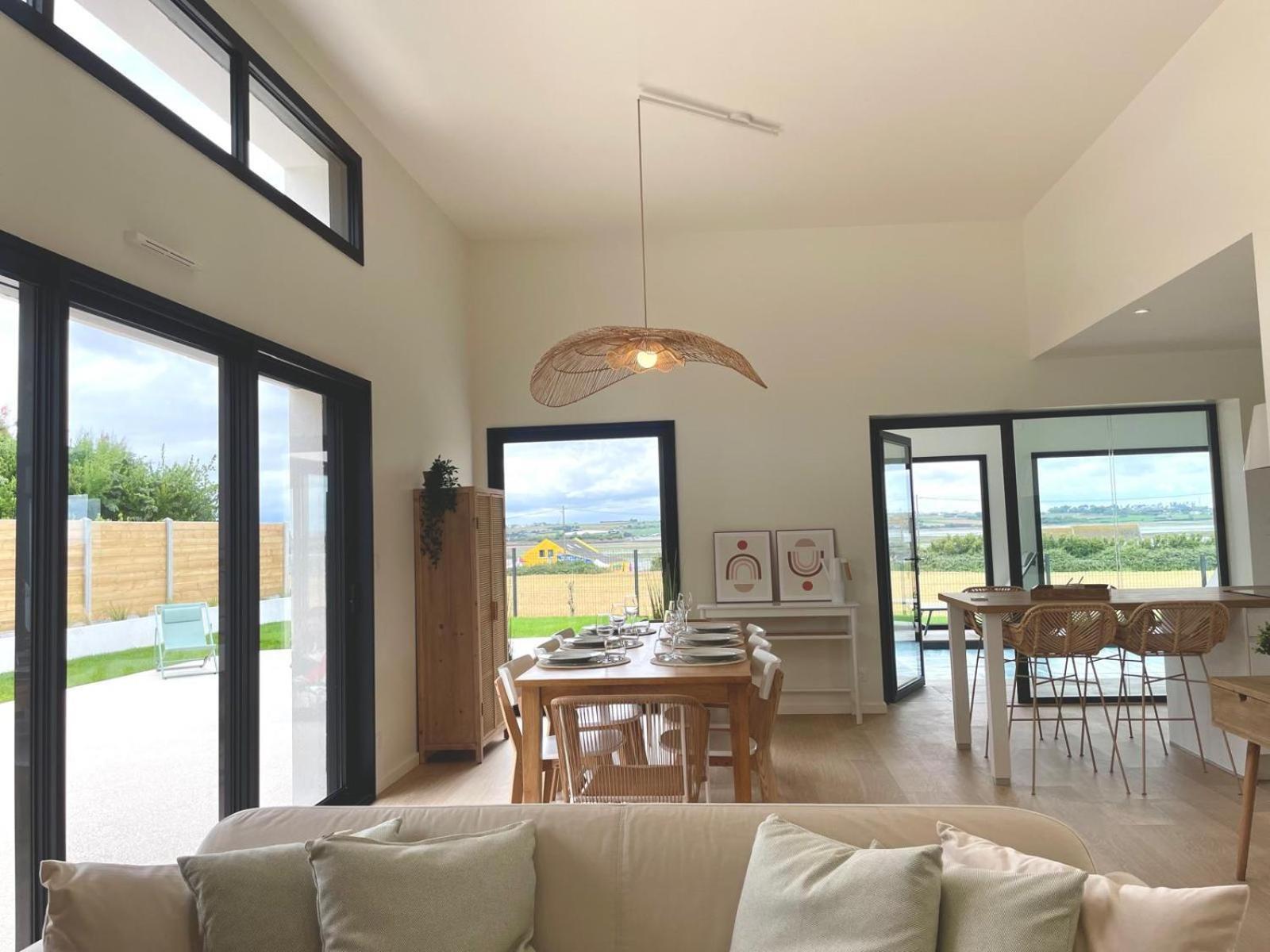 Magnifique Maison Vue Mer Avec Piscine Interieure Carantec Exterior foto